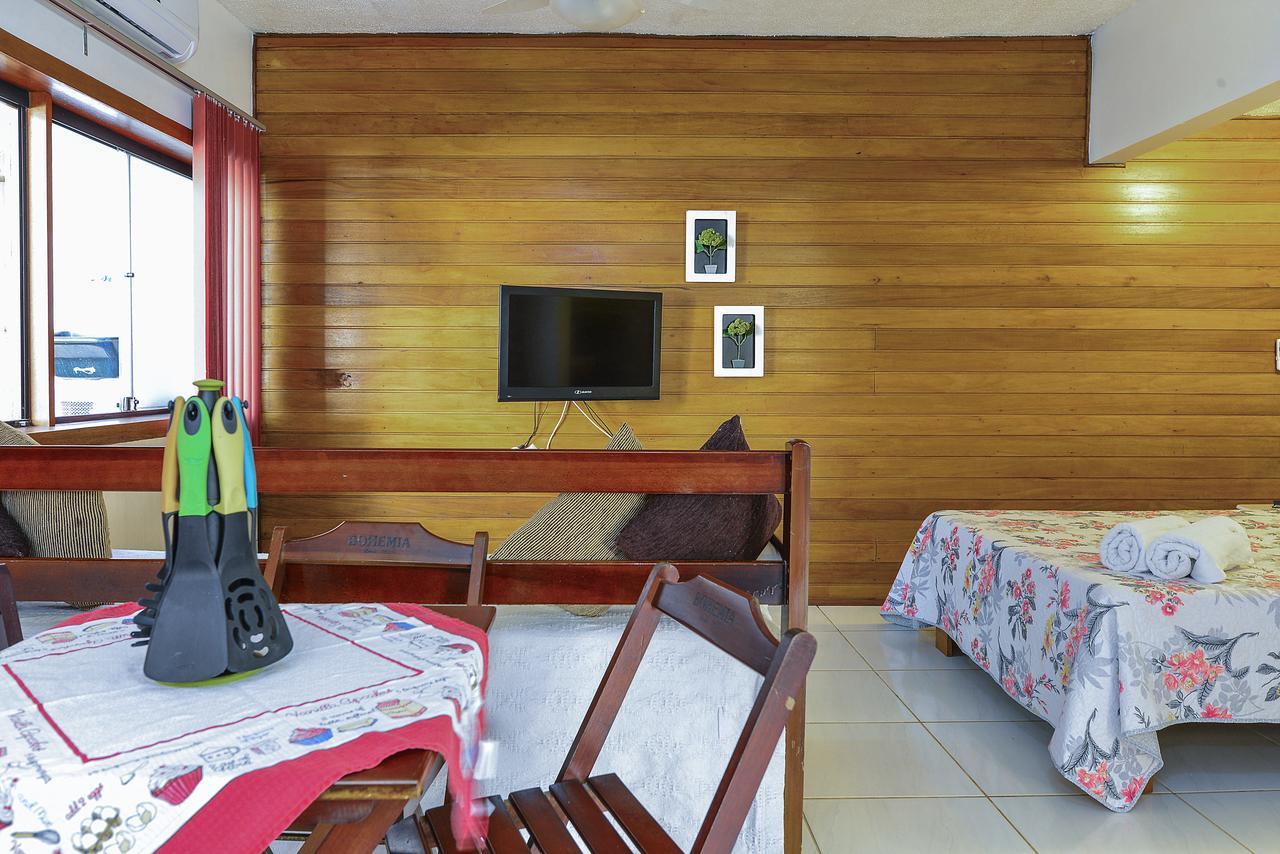Adora Suites Abraão Exterior foto